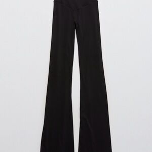 Aerie Black Women's Crossover Flared Leggings
